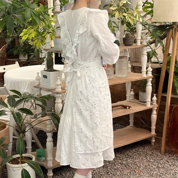 Linen Rustic Floral Ruffled Shoulder Apron