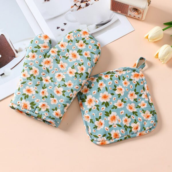 Floral Oven Mitts & Pan Mats Set